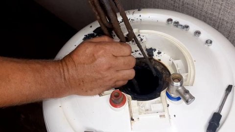 РЕМОНТ БОЙЛЕРА | ПОЧЕМУ ПОТЕК БОЙЛЕР