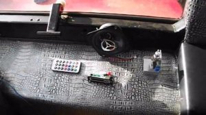 Установка магнитолы(аудиосистемы) в трактор