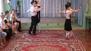 Танец регулировщиков