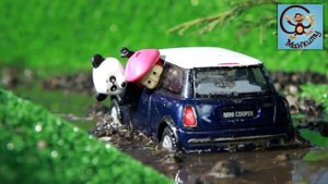 Мультик про машинки. Маша и Медведь катаются по бездорожью. Манкиту