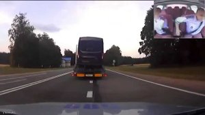 Полиция устроила погоню за пьяным водителем автовоза