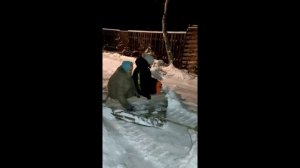 Самодельный трактор.Чистим снег