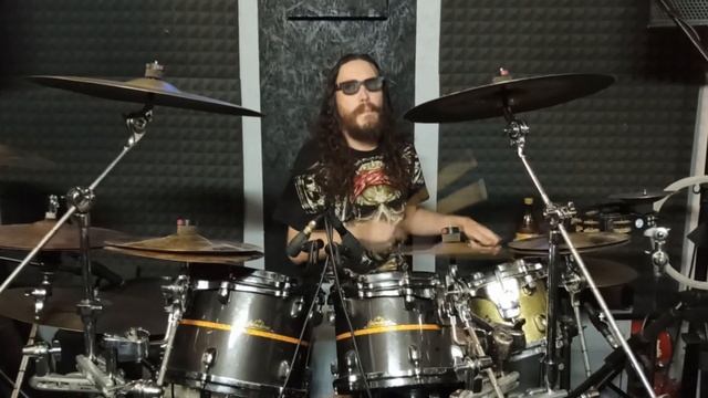 Kolek&Vovka - Axel F (Drum&Bass Cover) смотреть онлайн