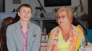 Как помочь себе самому, другим людям и полюбить себя?