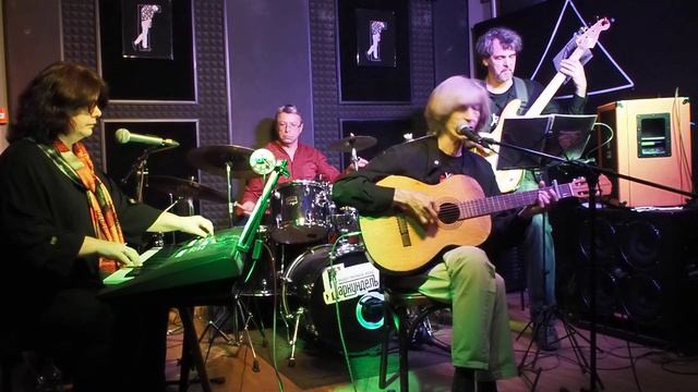 Тамбурин - Потолкайся у касс смотреть онлайн