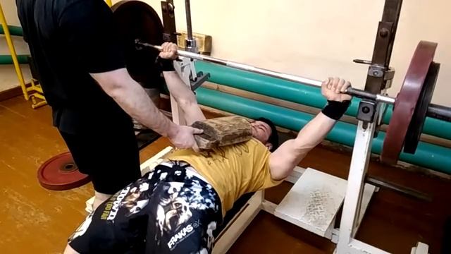 Жим с бруска смотреть онлайн