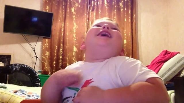 Ваня рассказывает стишок "Божья коровка" смотреть онлайн