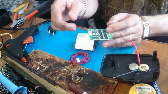 Переделка аккумулятора китайского шуруповерта 14,4 вольта с никеля на литий смотреть онлайн