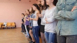 Песня на последний звонок (Пролетая над нами)