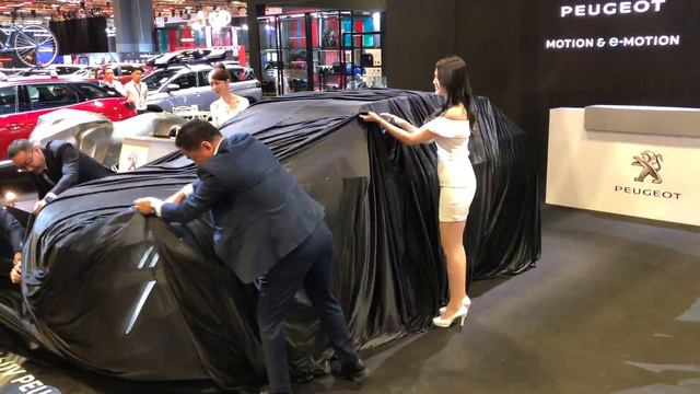 Peugeot Booth Unveiling New Model at the Singapore Motorshow 2020 смотреть онлайн