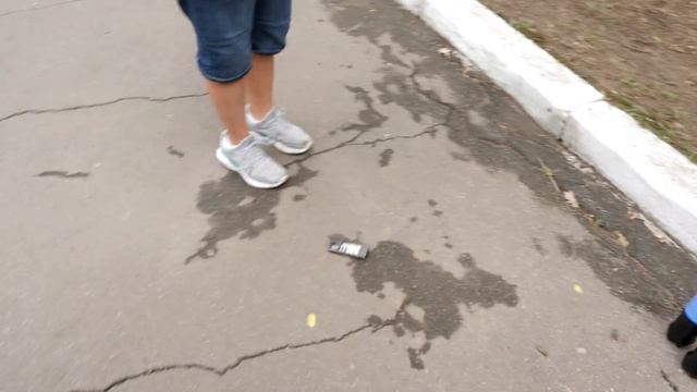 РАЗБИВАЕМ И ЛОМАЕМ КНОПОЧНЫЙ ТЕЛОФОН!!!