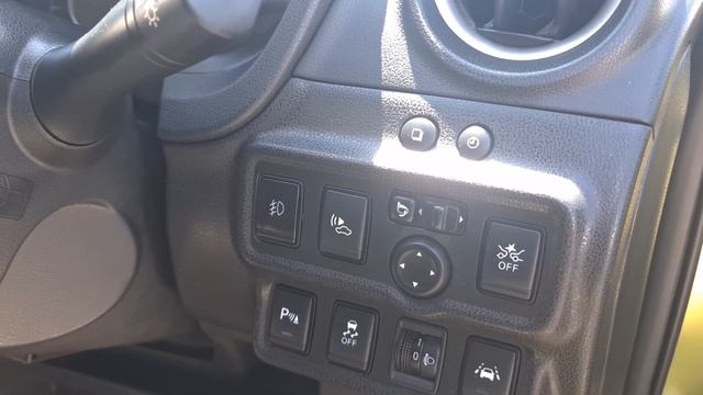 Обзор гибридного Nissan Note e-Power 2019г. смотреть онлайн