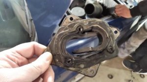 Фольксваген Пассат Б3- дёргается на малой скорости..mp4