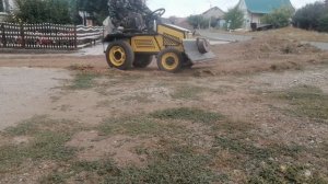 снятие грунта на минитракторе