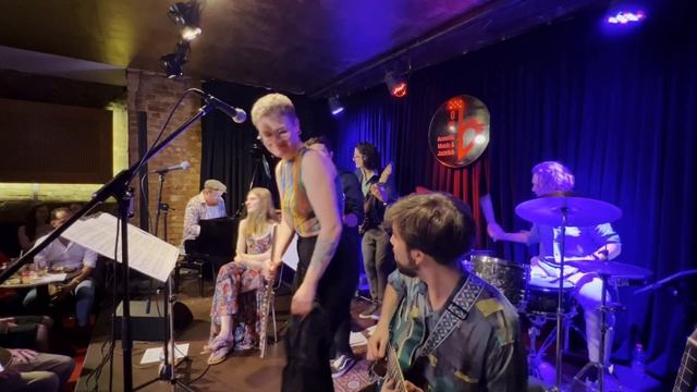 Roger Corrêa + Tudo Azul: "Guaíba" live @ B-flat - Acoustic Music + Jazz Club, Berlin смотреть онлайн