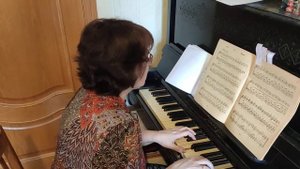 Видеоурок для начальной школы по музыке на тему "Песенность, танцевальность и маршевость в музыке".