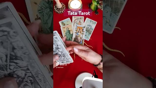 Какие мысли о Вас не даёт Ему покоя! 🔥 #эзотерика #обряды #tarot #ведьмы #таро