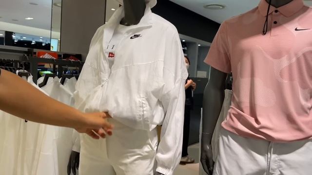 Муж-кореец стесняется русской жены? Шоппинг с мужем/ тренировка по гольфу смотреть онлайн