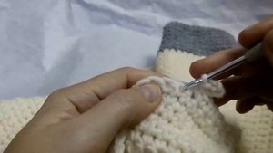 Как вязать детский кардиган крючком. Часть 3  капюшон.