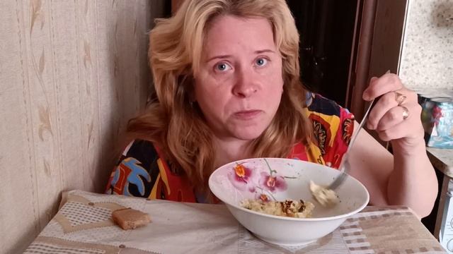 Мукбанг/Записалась к врачу!Что-то с памятью моей?/Я не трус но я боюсь?. #любашиныбудни #mukbang смотреть онлайн