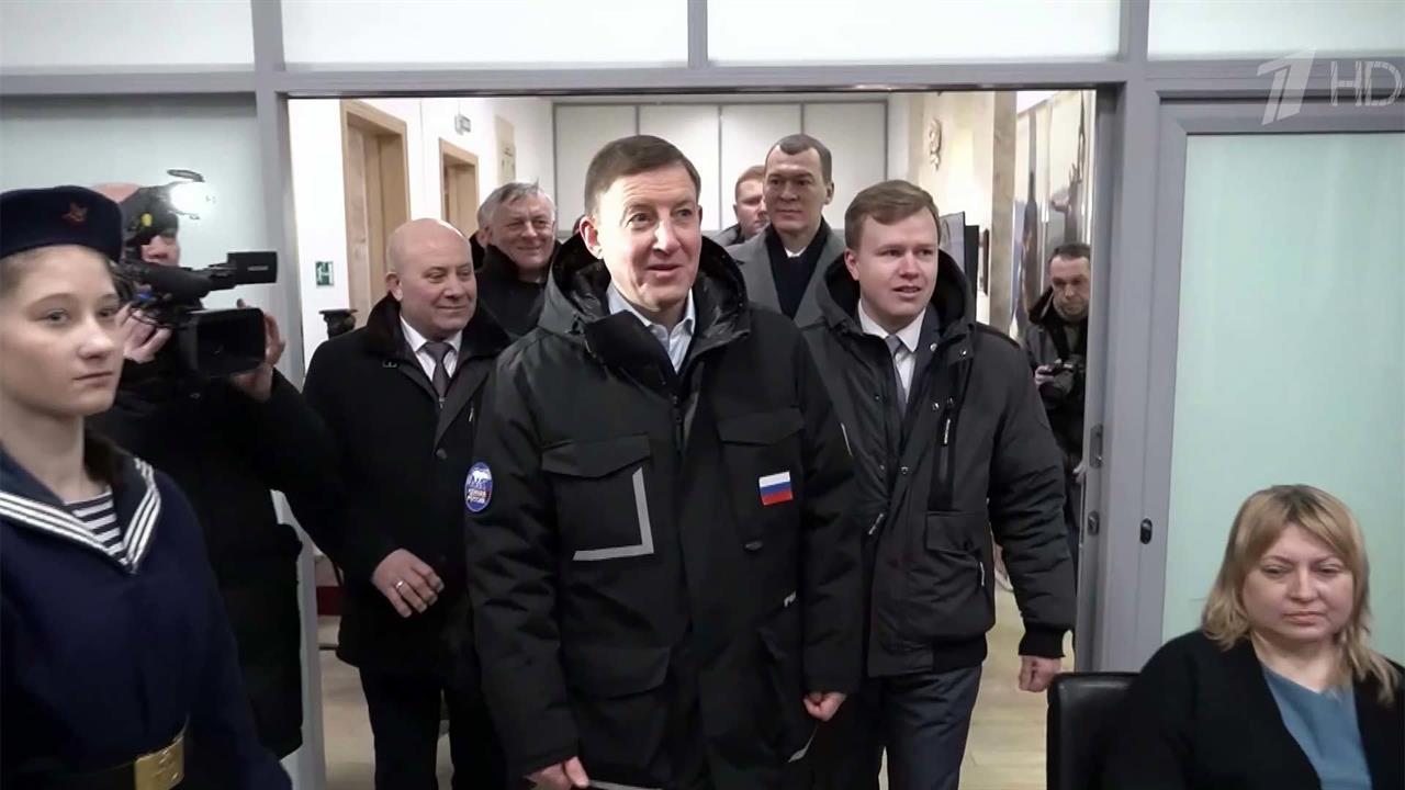 Андрей Турчак и губернатор Хабаровского края обсудили образовательные программы для школьников