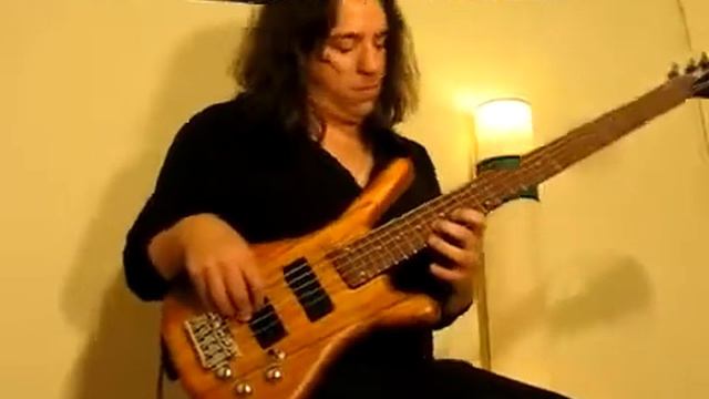 Customizadas Corvette DBAC5   Bass Review  Adrian Gruning
