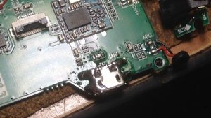 Unsoldering microUSB without station. Как выпаять разъем micro USB паяльником без паяльной станции