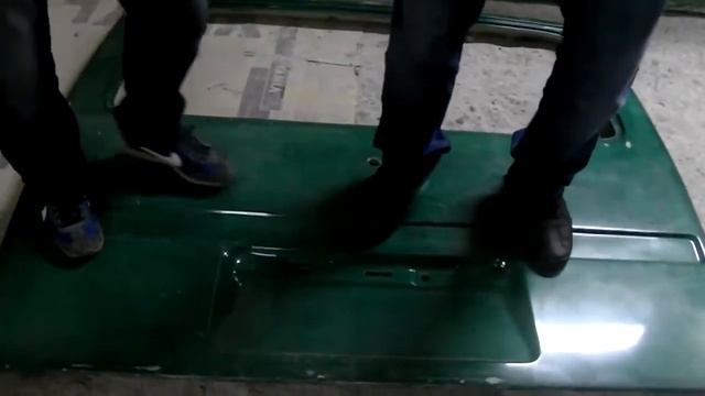 танцы на двери стеклопластик