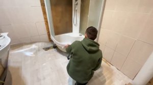Линолеум в санузле или как потек унитаз