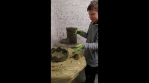 ЦВЕТОЧНИКИ   в  виде  пеньков  из  арт  бетона  своими  руками  работа  мастера  Olga Wan