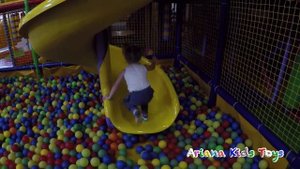 Гуляем в Епицентре с братиком Адрюшей, детская комната, магазин игрушек