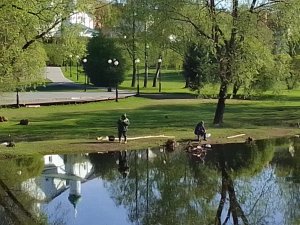 Псков. Утро на реке Пскова 9 мая 2023 года