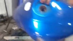 Рихтовка покраска бензобака мотоцикла Suzuki 1часть