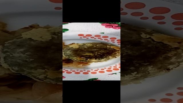 тушёная  капуста с  очень  вкусными  рыбными  котлетами...