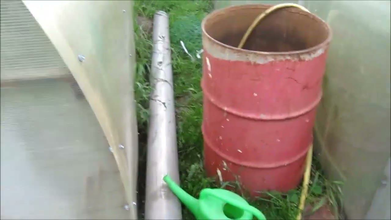 Обшили потолок в бане из бревна. Монтажную пену делать разучились. смотреть онлайн