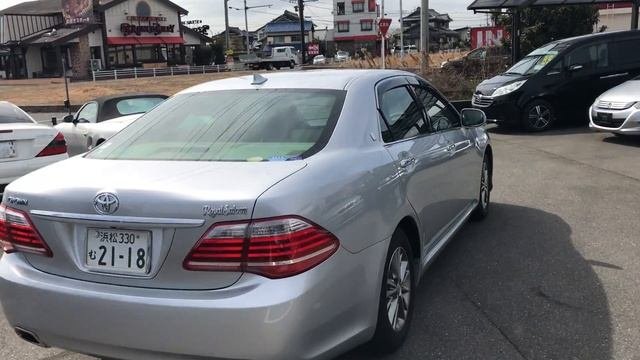 19569A2NQ 2010 TOYOTA CROWN ROYAL SALOON