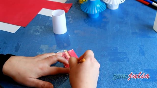 Новогодний бумажный фонарик ❄ Поделки из бумаги на Новый Год смотреть онлайн