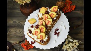 Оформление торта-цифры ко Дню знаний пряниками. 5 идей пряничных подарков к 1 сентября