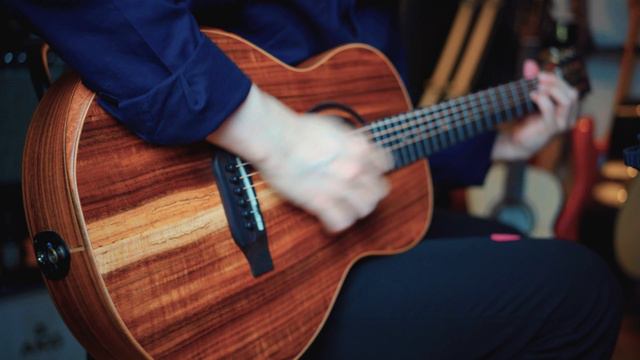 컴팩트 기타! 이거사세요! 편안한 연주감에 럭셔리한 스펙까지 크래프터 마이노 씨리즈 리뷰 Crafter mino rose, ALK 미니기타 смотреть онлайн