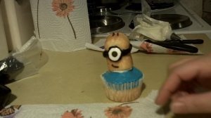 Despicable Me 2 Cupcakes Purple Minion