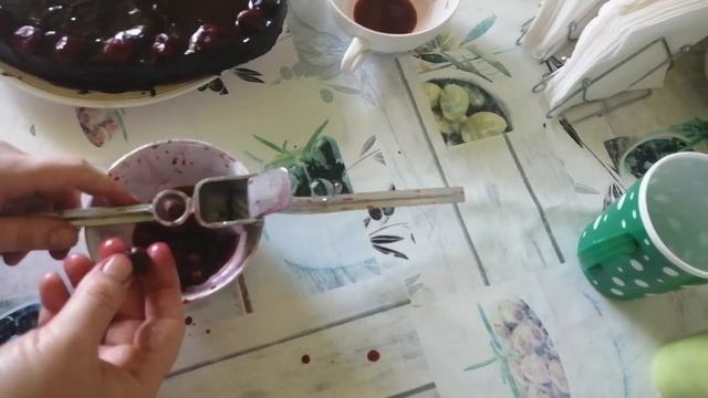 Полезный вишнёвый лайфхак? смотреть онлайн