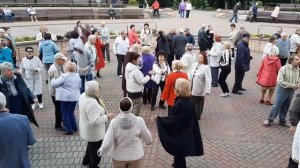 "Я для тебя из янтаря построю дом..."