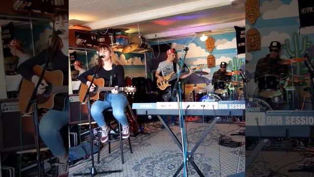 Группа "МММ" - ЛЮБОВЬ. (авторское сочинение) смотреть онлайн