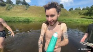 ГРЯЗЕВЫЕ ВАННЫ в ДЕРЕВЕНСКОЙ РЕКЕ / Кореш, Парадеевич, Ростик и Данила Горилла