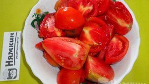 Салат аппетитка с помидорами и острым перцем на зиму