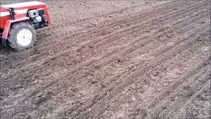 Минитрактор Агро с самодельной картофелесажалкой