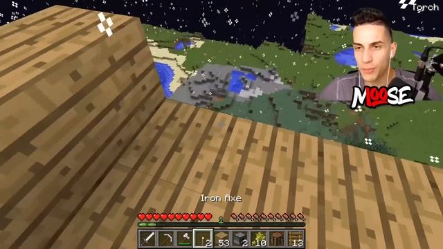 MINECRAFT, But EVERY 30 SECONDS THERE'S A NATURAL DISASTER! смотреть онлайн
