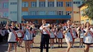 Флешмоб от выпускников 11-А класса на последнем звонке 2019 г.