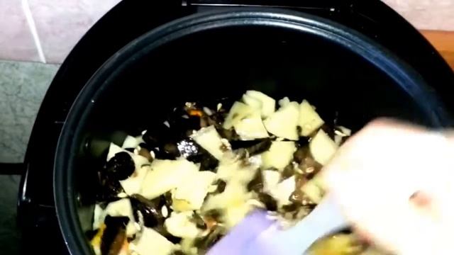Грибной суп в мультиварке. ОЧЕНЬ ЛЕГКО И ПРОСТО.
