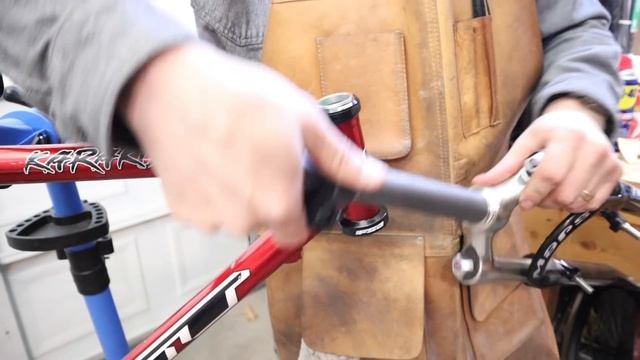 Vintage GT Karakorum Mountain Bike Restoration Build смотреть онлайн